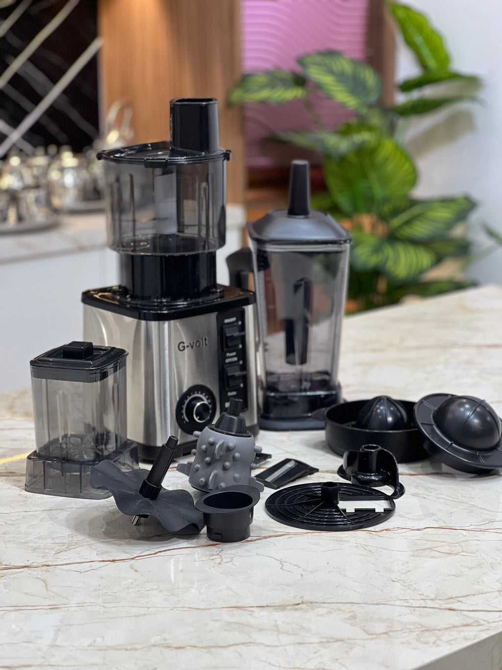BLENDER G-VOLT 8IN1